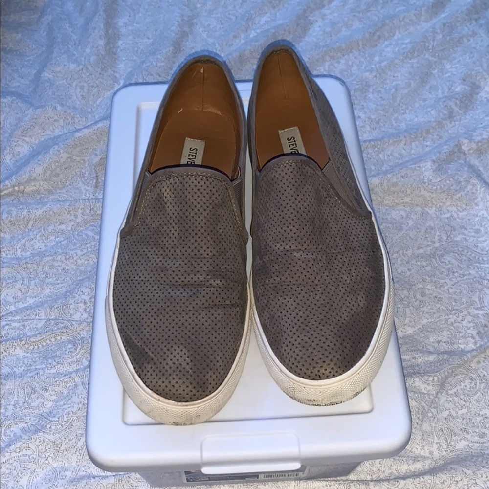 Steve Madden slip on sneakers